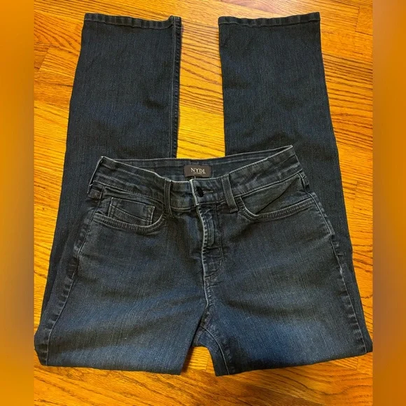 NYDJ Marilyn Straight Jeans Size 2 Petite - Picture 2 of 7